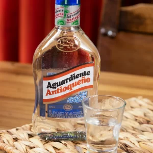 Aguardiente Antioqueño